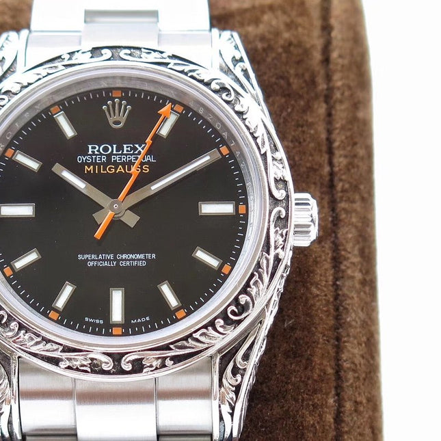 MILGAUSS 40 HAND ENGRAVED CASE BLACK DIAL