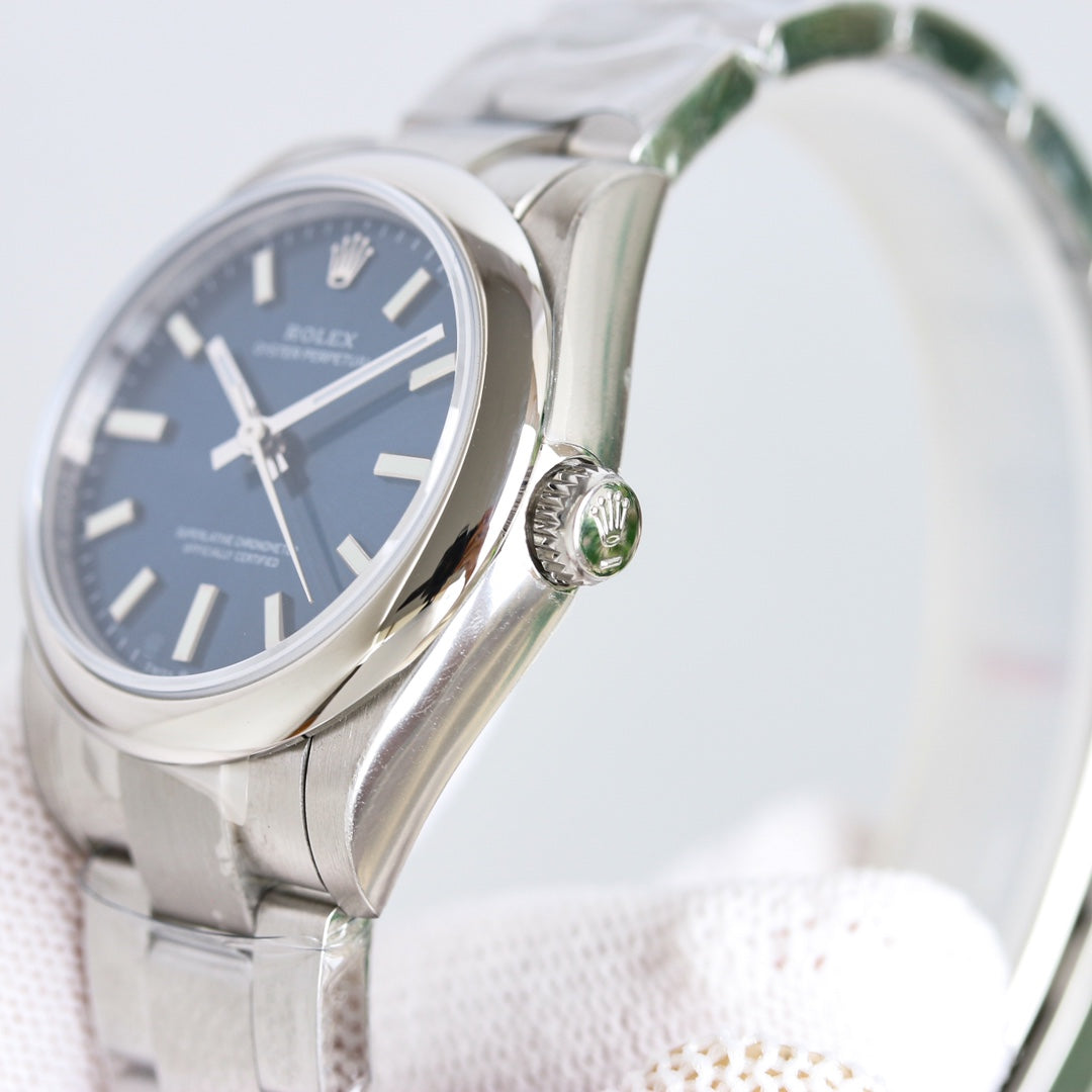 OYSTER PERPETUAL 31MM BLUE DIAL