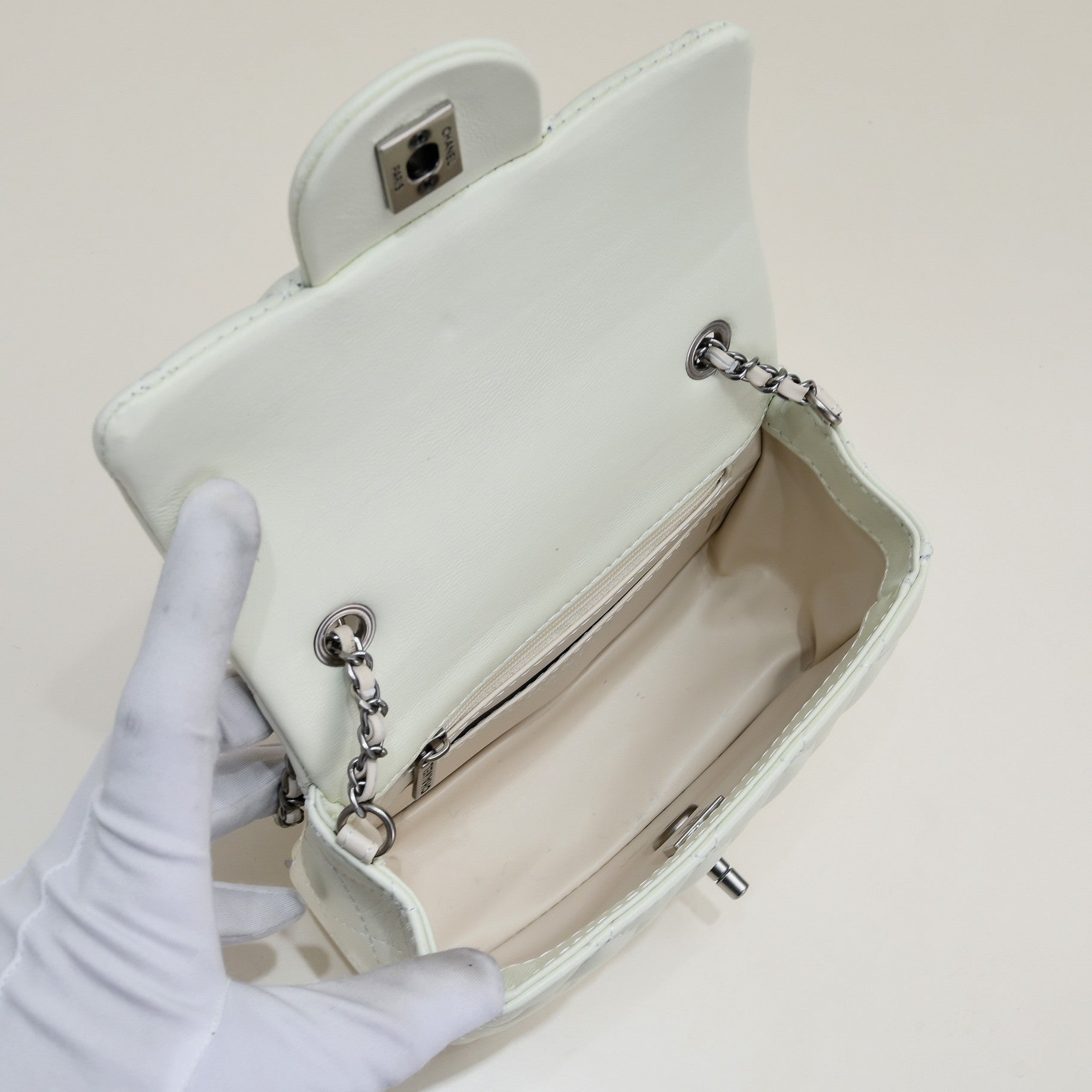 SMALL FLAP BAG 17CM 1786 WHITE SILVER