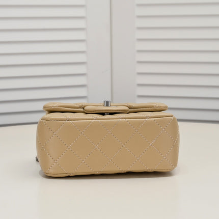 SMALL FLAP BAG 17CM 1786 PALE BROWN SILVER