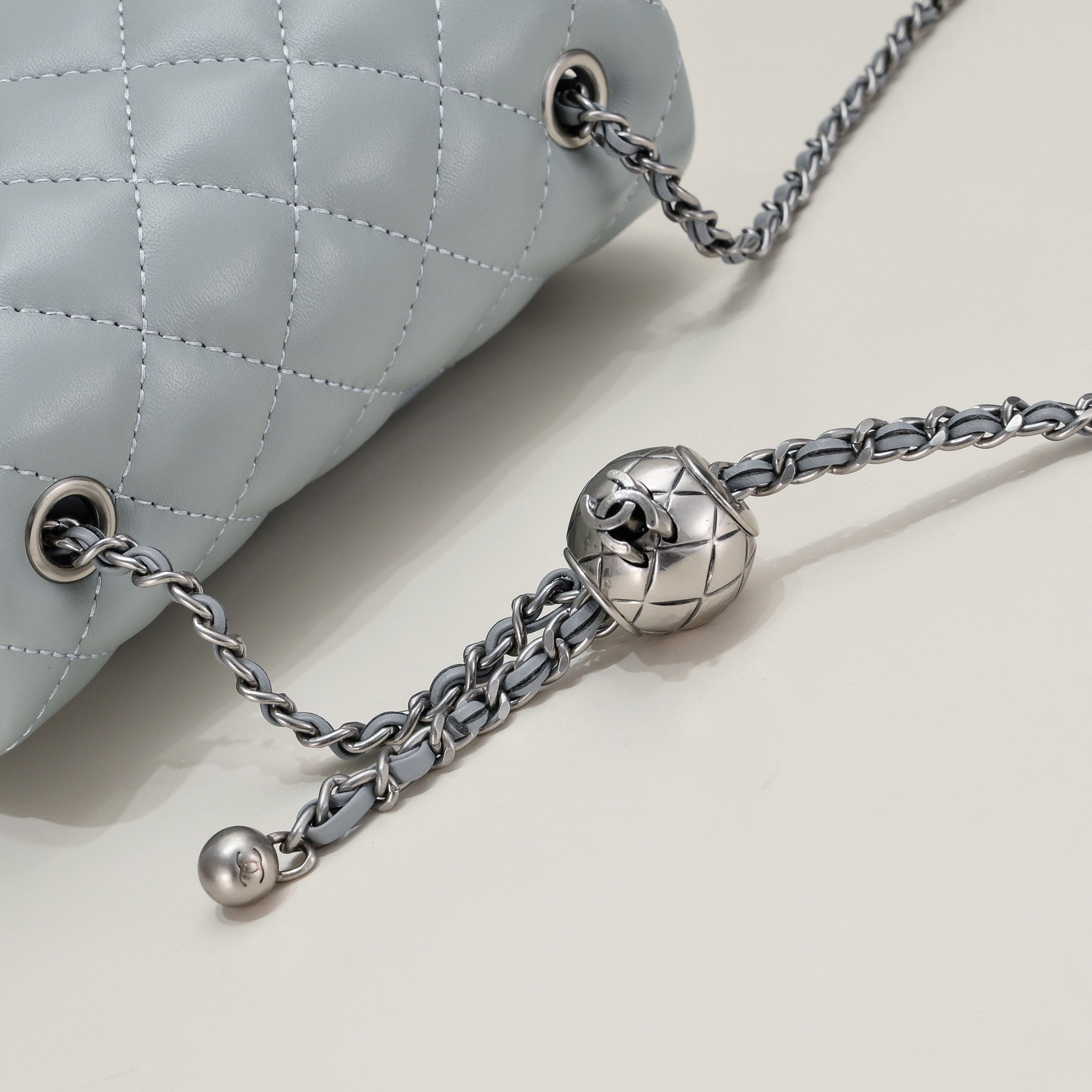 SMALL FLAP BAG 17CM 1786 GREY SILVER