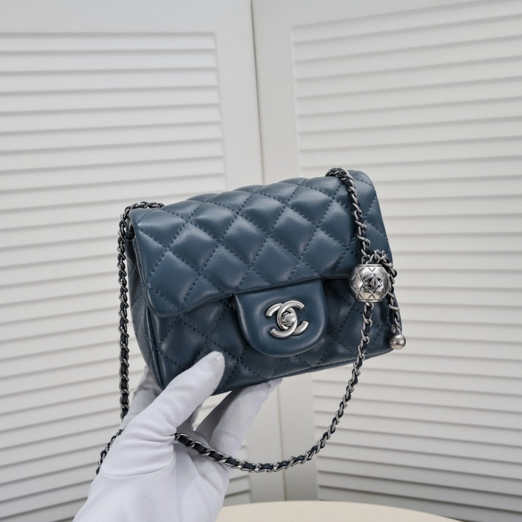 SMALL FLAP BAG 17CM 1786 SAPPHIRE BLUE SILVER