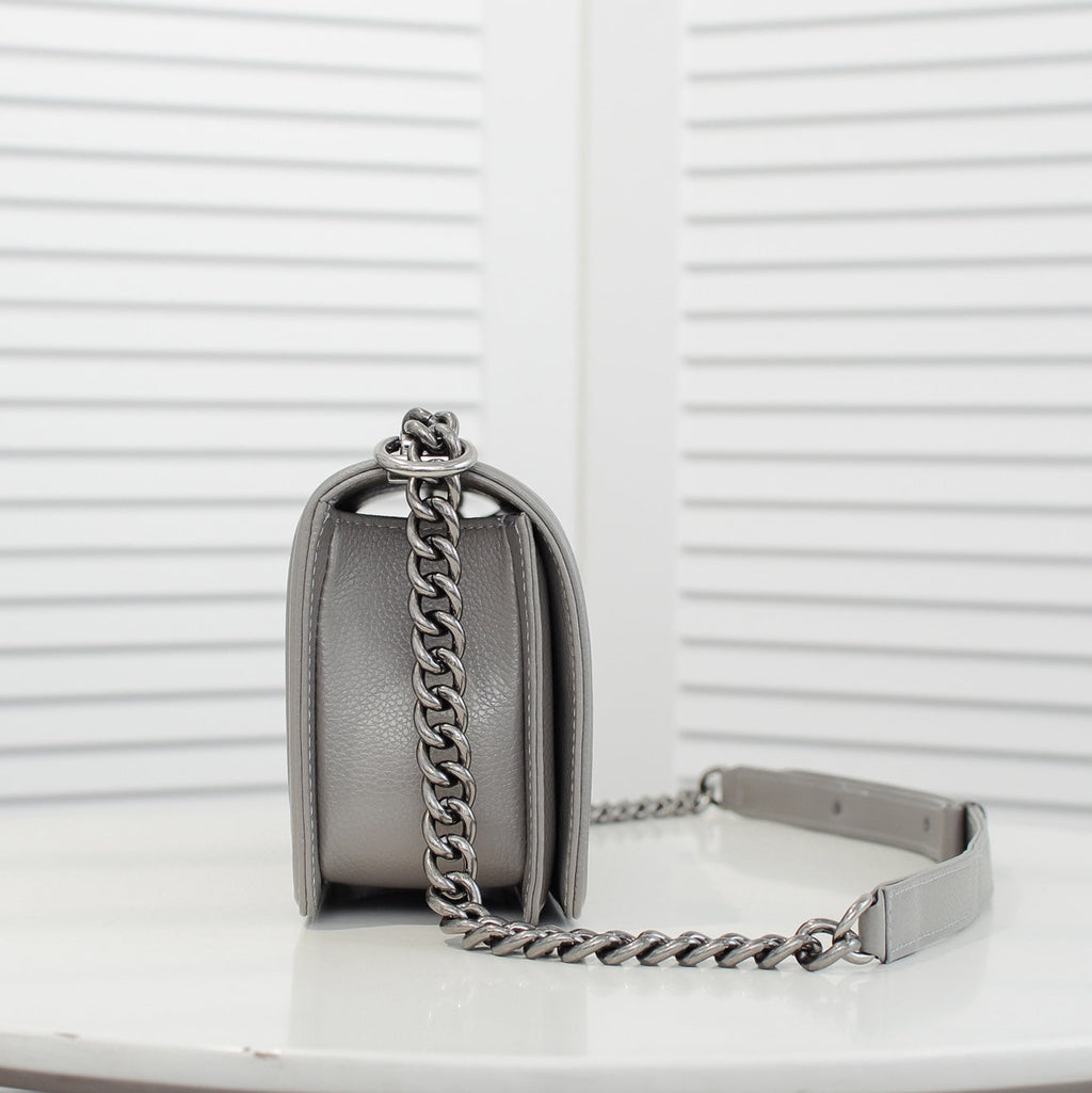 CAVIAR BOY BAG MEDIUM 67086 GREY