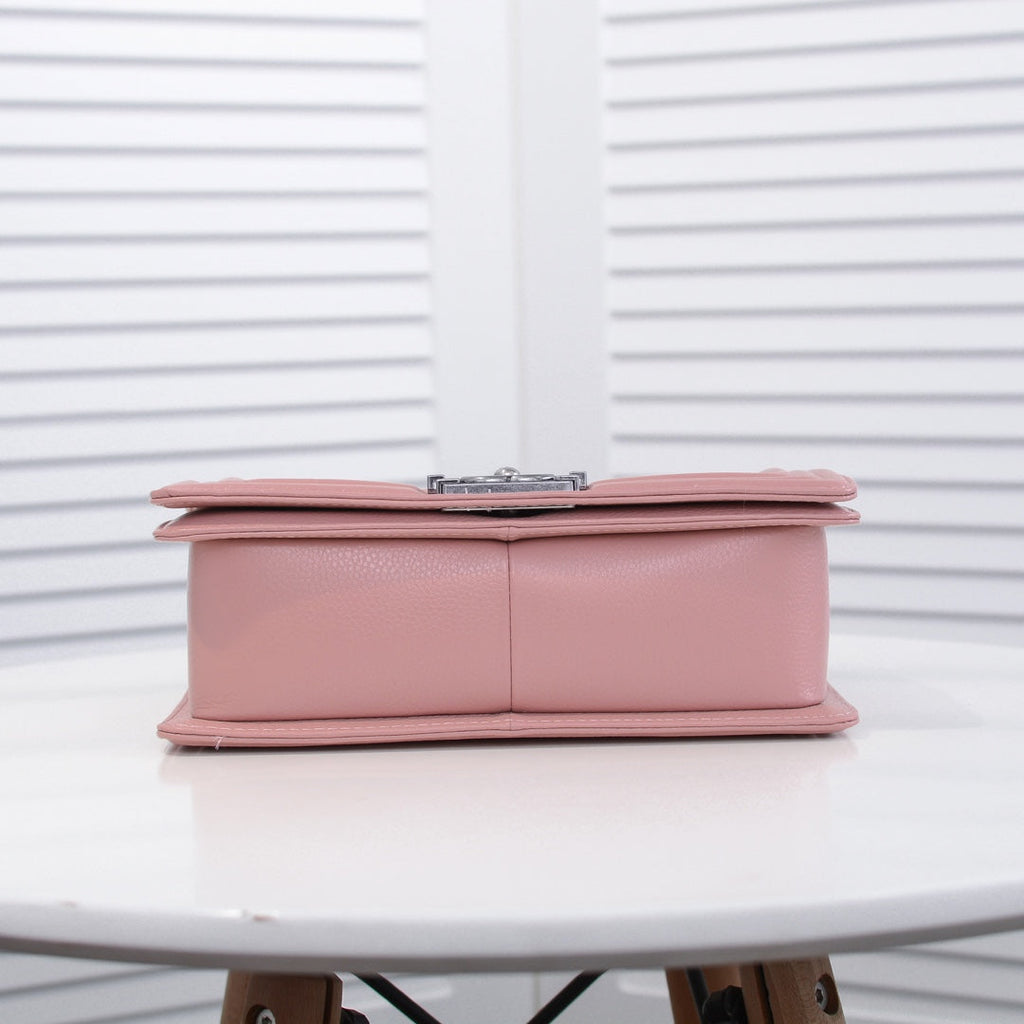 CAVIAR BOY BAG MEDIUM 67086 PINK