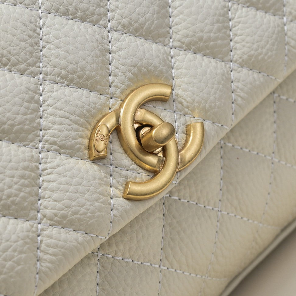 QUILTED CAVIAR 26CM 92991 WHITE