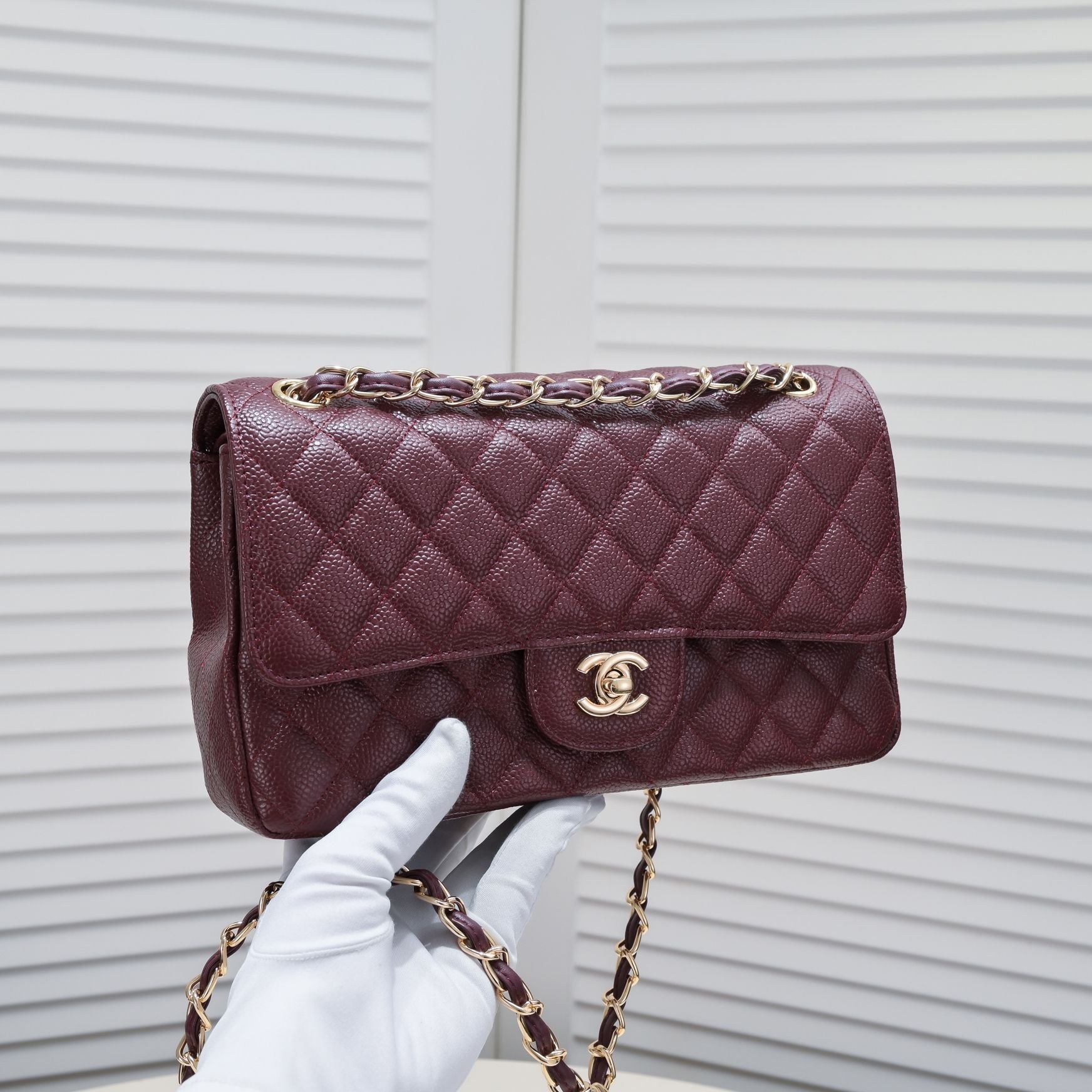 CF2.55 CAVIAR 26CM 1112 PLUM RED