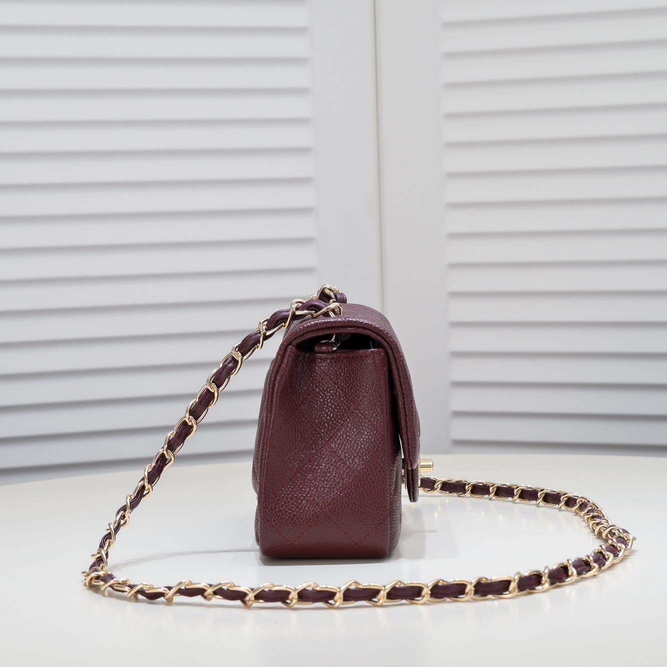 MINI CAVIAR 17CM 1115 PLUM RED