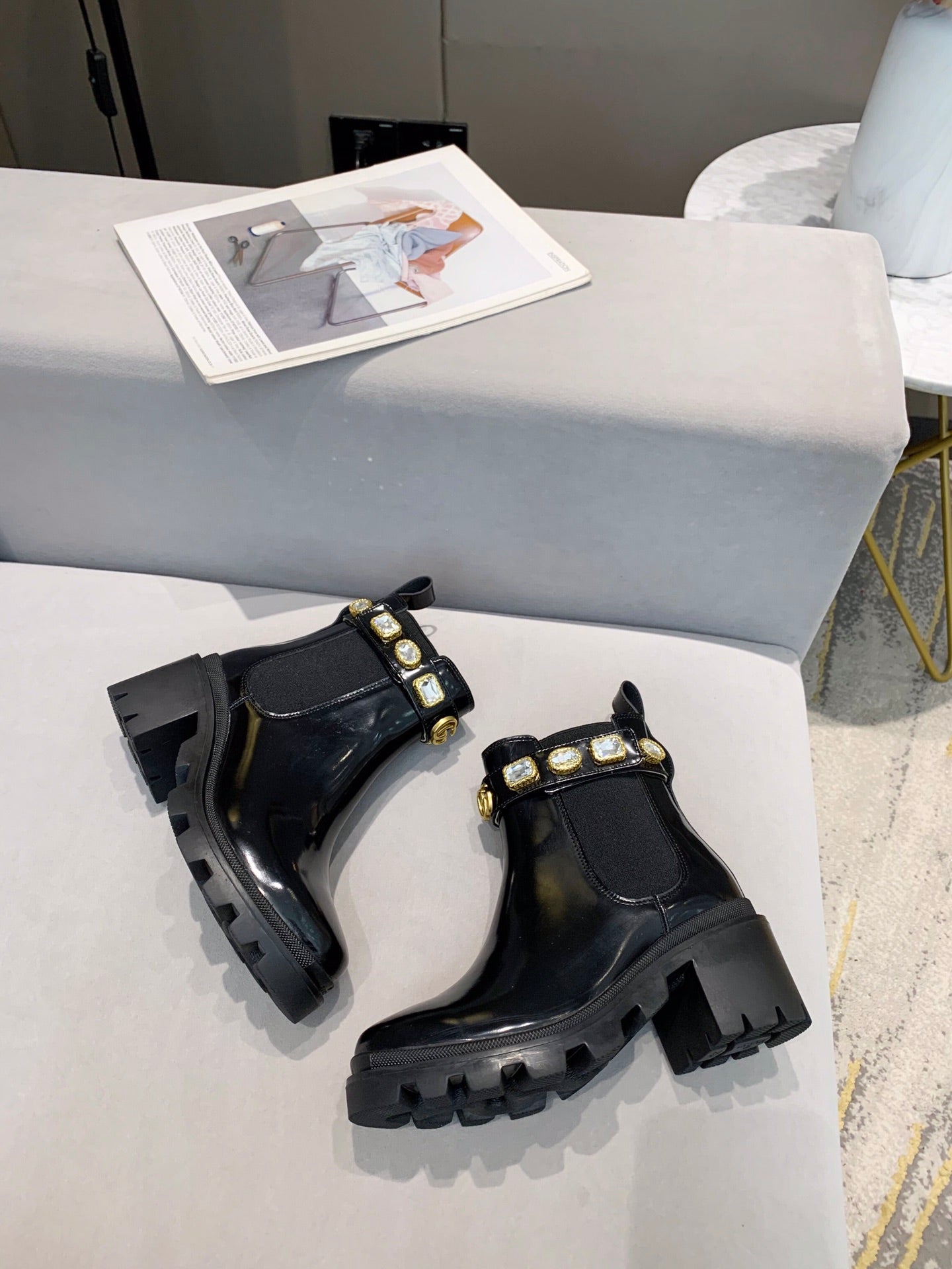 GG CRYSTAL ANKLE BOOTS IN BLACK CALFSKIN GHW