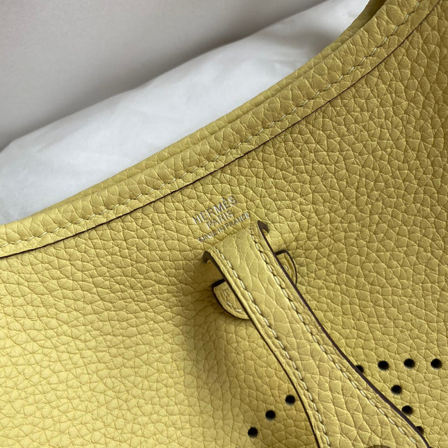 HM 25S EVELYNE 17 CM IN YELLOW COWHIDE AND BEIGE CANVAS WITH SILVER HARDWARE