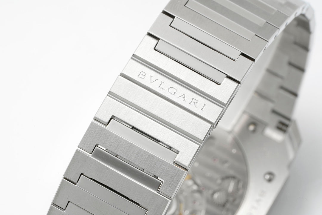 OCTO FINISSIMO AUTOMATIC STEEL CASE BLUE DIAL