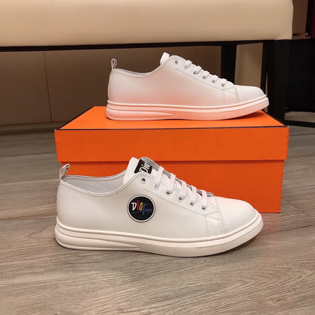 CD B23 LOW-TOP CIRCLE ICON SNEAKER WHITE CALFSKIN