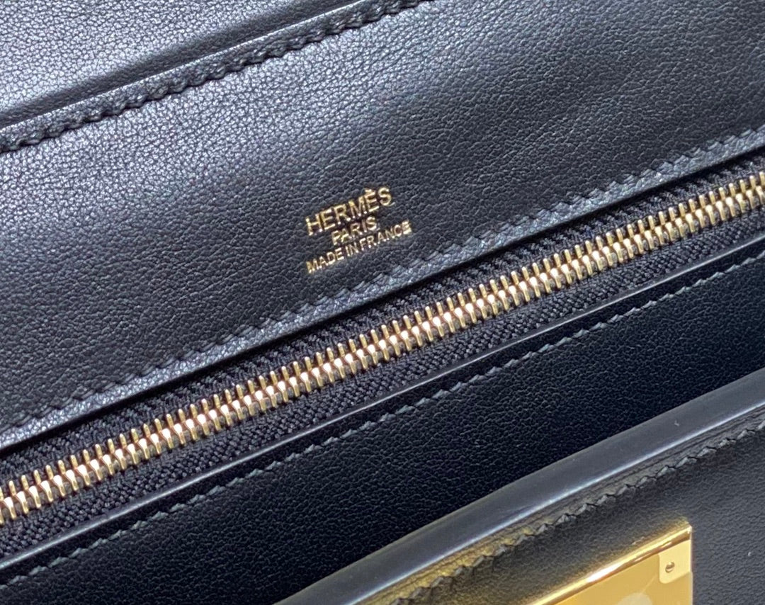 MINI 24/24 21CM IN BLACK EVERCOLOR CALFSKIN GOLD KELLY BUCKLE