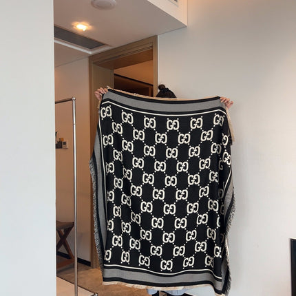 SQUARE SCARF 140 CM IN BLACK MIX WHITE SILK CASHMERE  401511