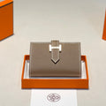 HM MINI BEARN WALLET 10.5 ETOUPE EPSOM GOLD HARDWARE