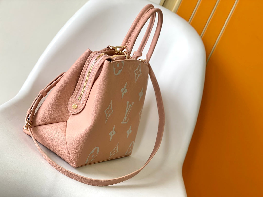 PETIT PALAIS PM MEDIUM SHOULDER BAG 29 IN PINK EMBOSSED COWHIDE GOLD-TONE HARDWARE