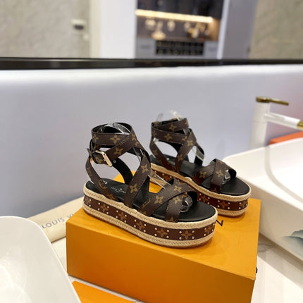 LV 26S STUDDED WEDGE SANDALS 70 MM IN DARK BROWN COATED CANVAS