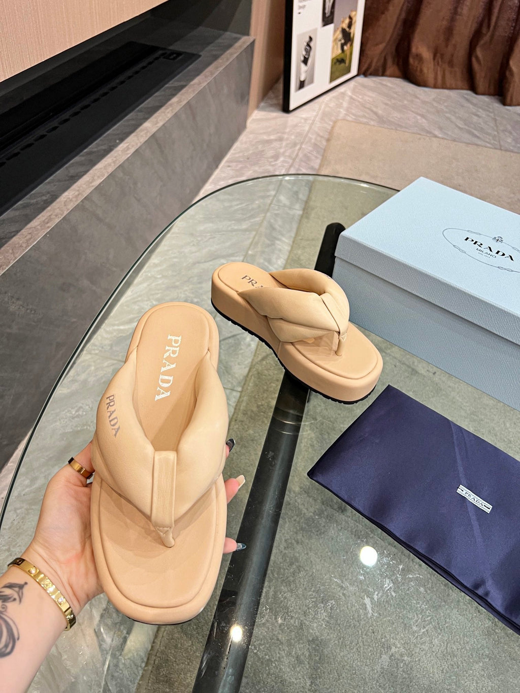 PRA THONG FLATFORM SANDALS TUSCAN LAMBSKIN