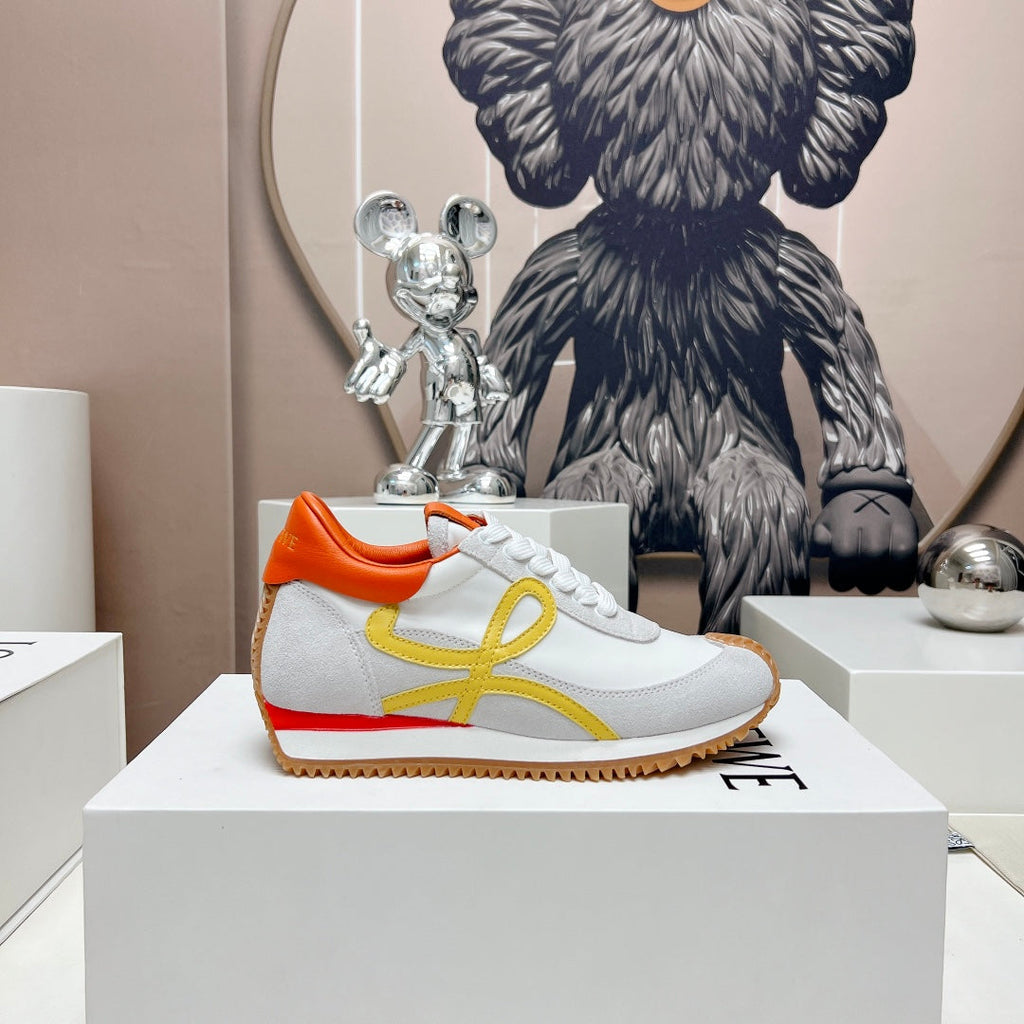 FLOW RUNNER SNEAKER IN PALE GRAY MIX VIVID ORANGE SUEDE AND SHEEPSKIN