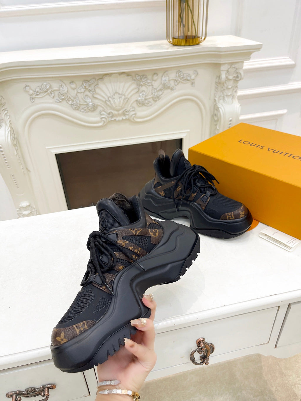 LV ARCHLIGHT 2.0 PLATFORM SNEAKER IN BLACK MIX CHOCOLATE BROWN MIX OF MATERIALS