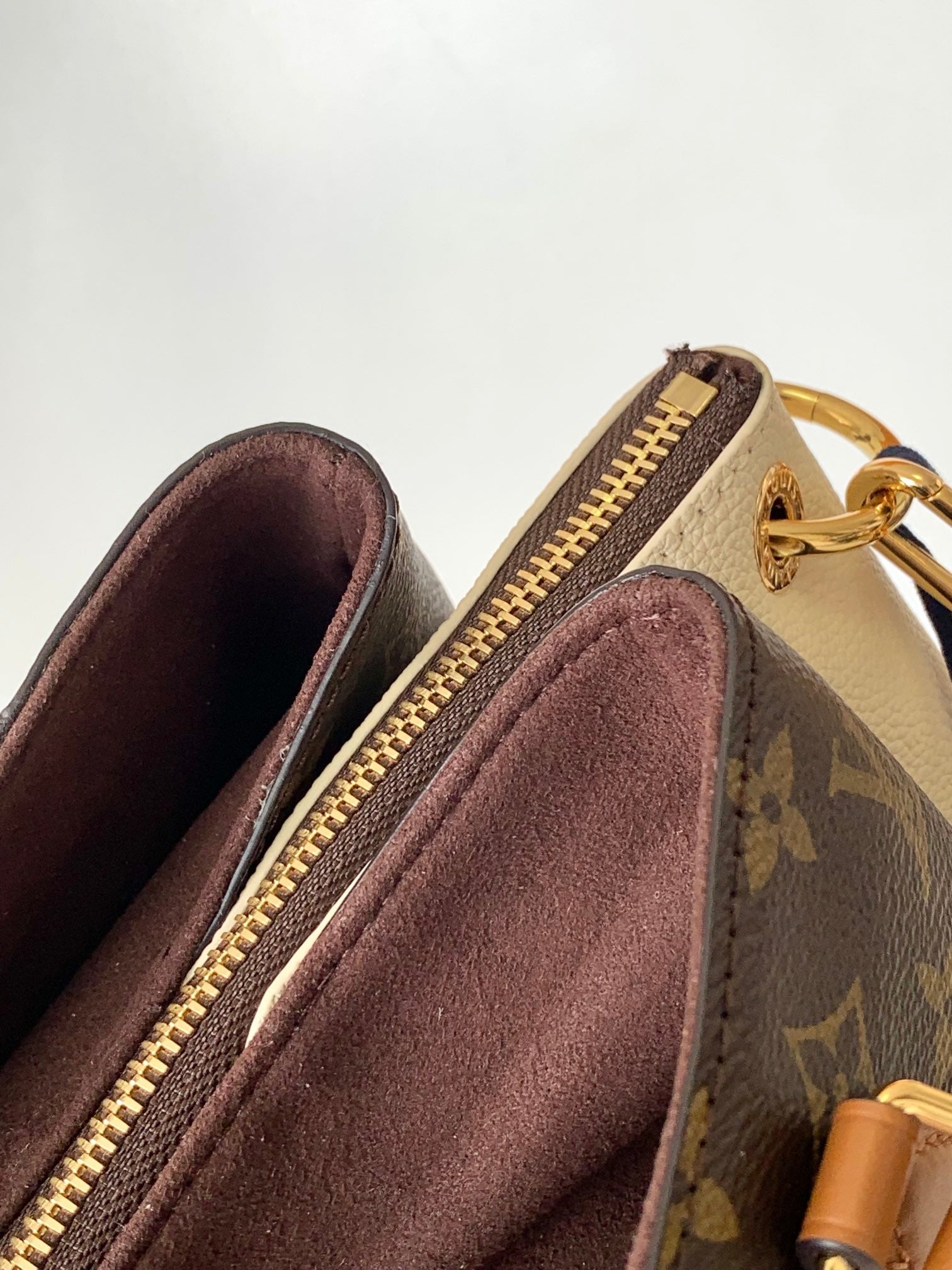LV 25S OPÉRA MEDIUM BAG 36 IN BROWN AND CREAM MONOGRAM CALFSKIN GOLD HARDWARE
