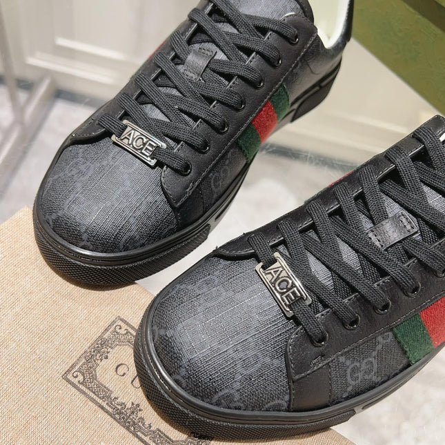 GG ACE GG SUPREME TRAINER BLACK CALFSKIN WITH PATTERNS