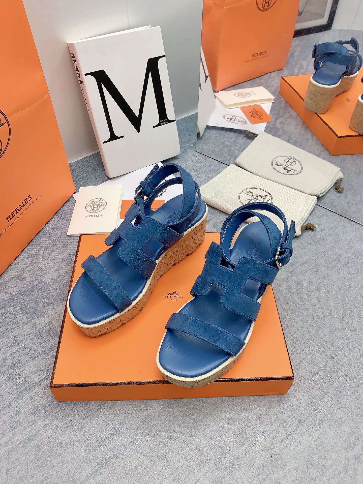 HAVANE 30 SANDAL IN CLASSIC BLUE SUEDE
