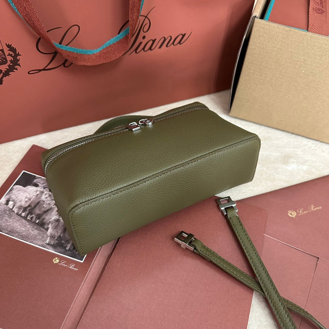 EXTRA POCKET L19 IN OLIVE GREEN CALFSKIN WITH SILVER HARDWARE