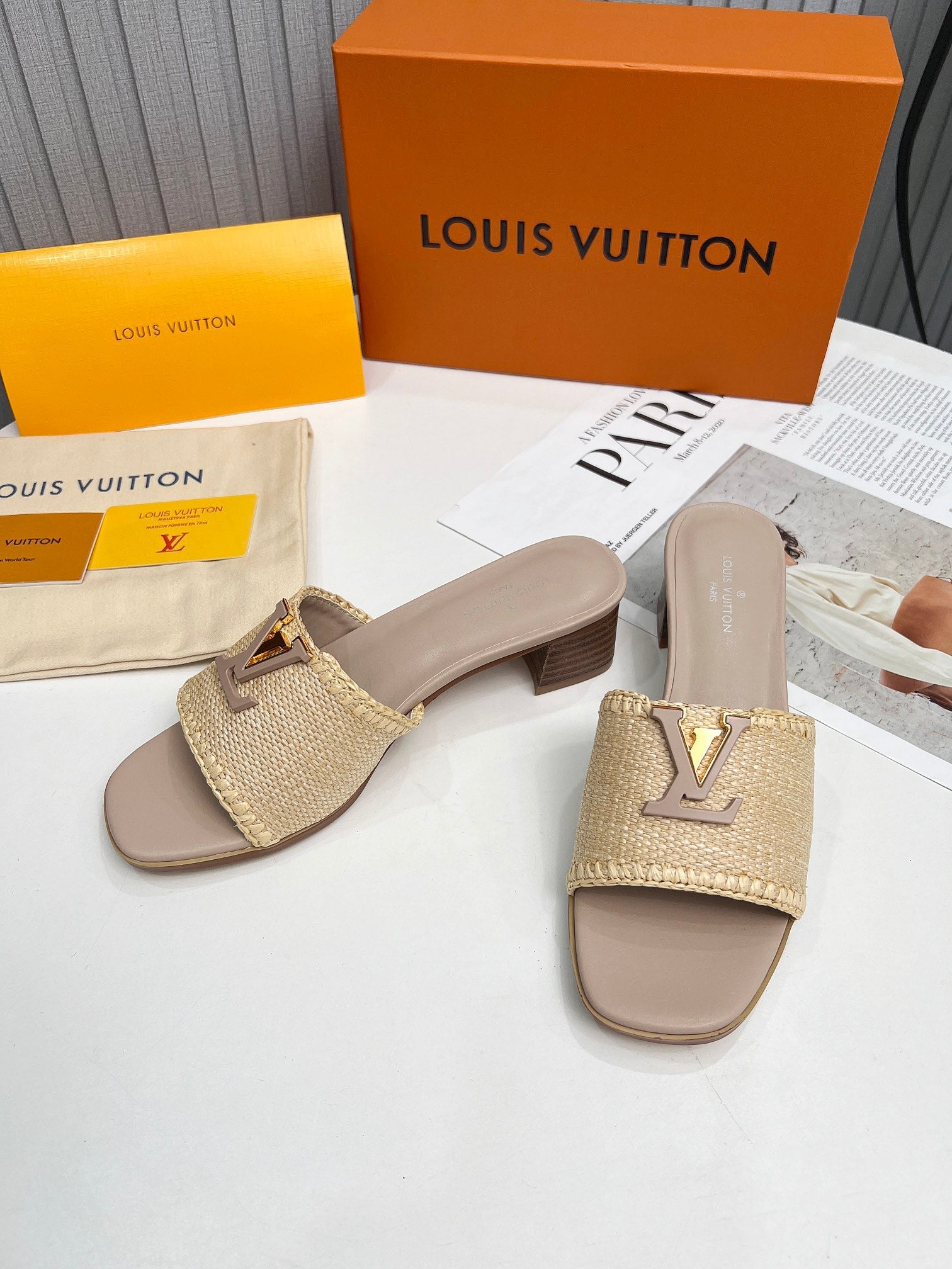 LV 26S CAPRI HIGH-HEELED MULES IN DARK BEIGE CALFSKIN AND RAFFIA