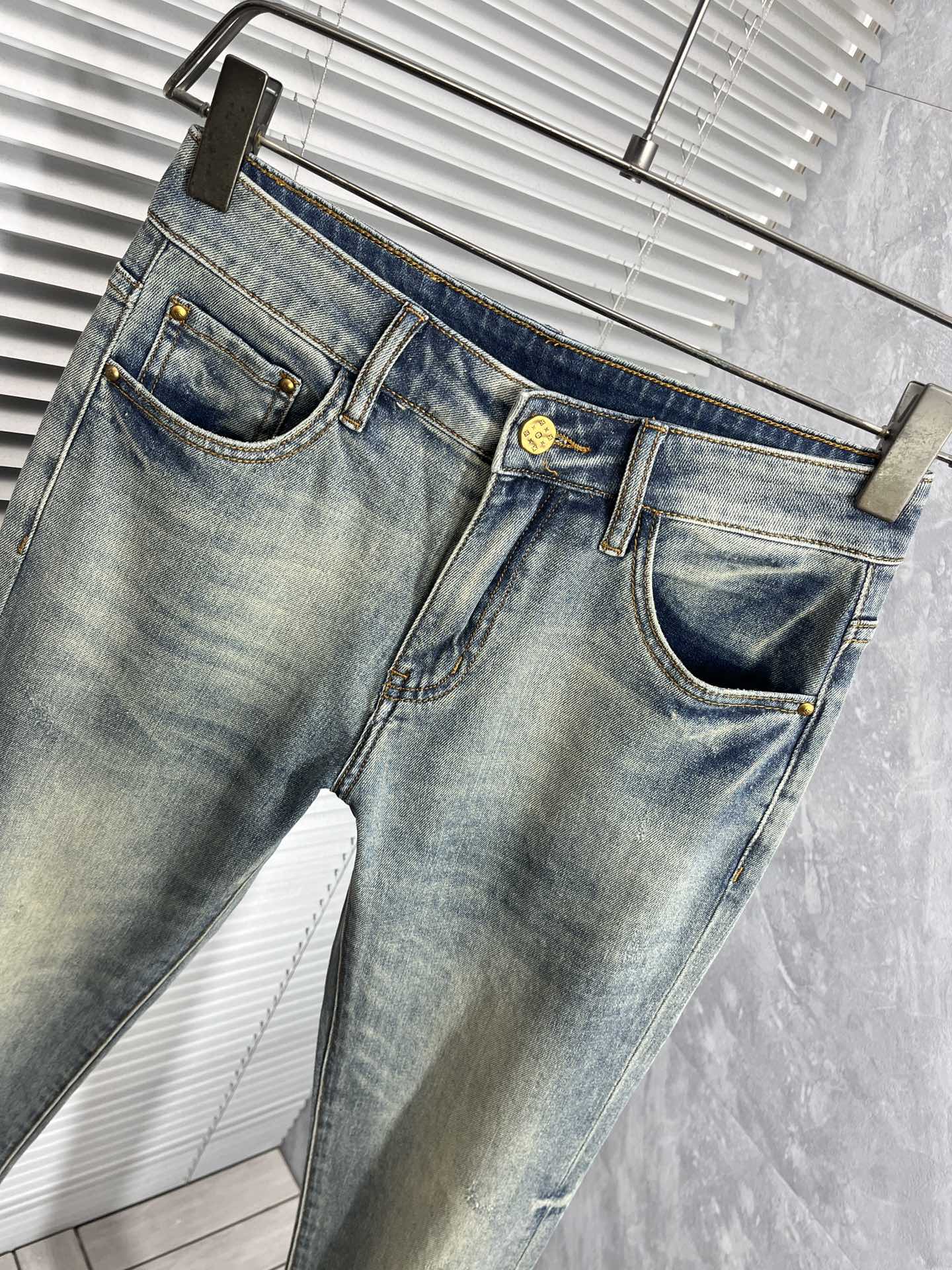 LV BLUE DENIM JEAN 239494