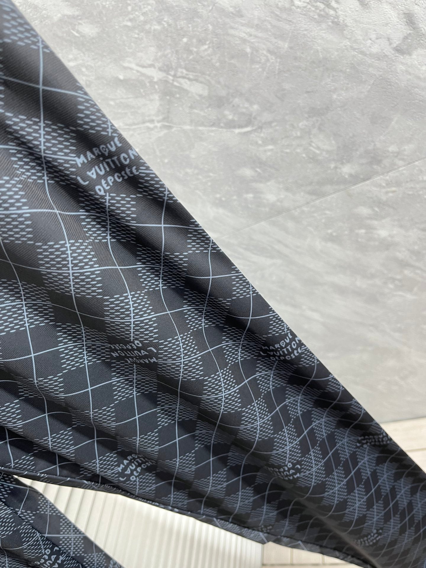 LV BLACK MONOGRAM TROUSERS 239489