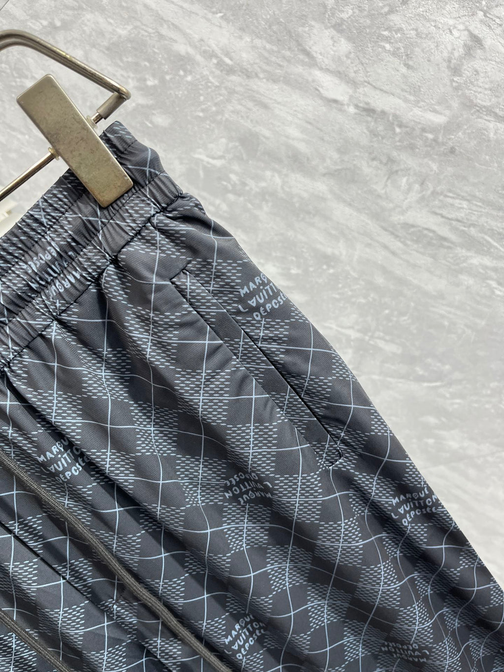 LV BLACK MONOGRAM TROUSERS 239489