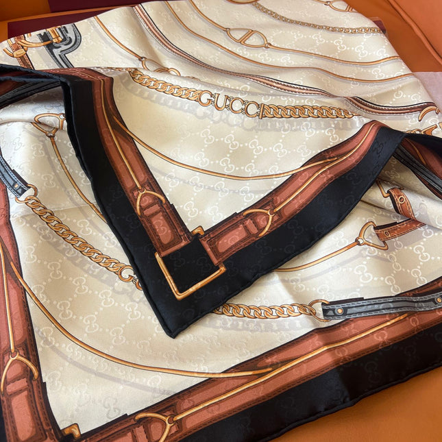 GUCCI 25S SCARF 90 IN SILK 679800