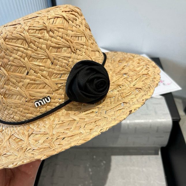 MIUMIU STRAW HAT IN BEIGE RAFFIA WITH BLACK FLOWER ACCENT