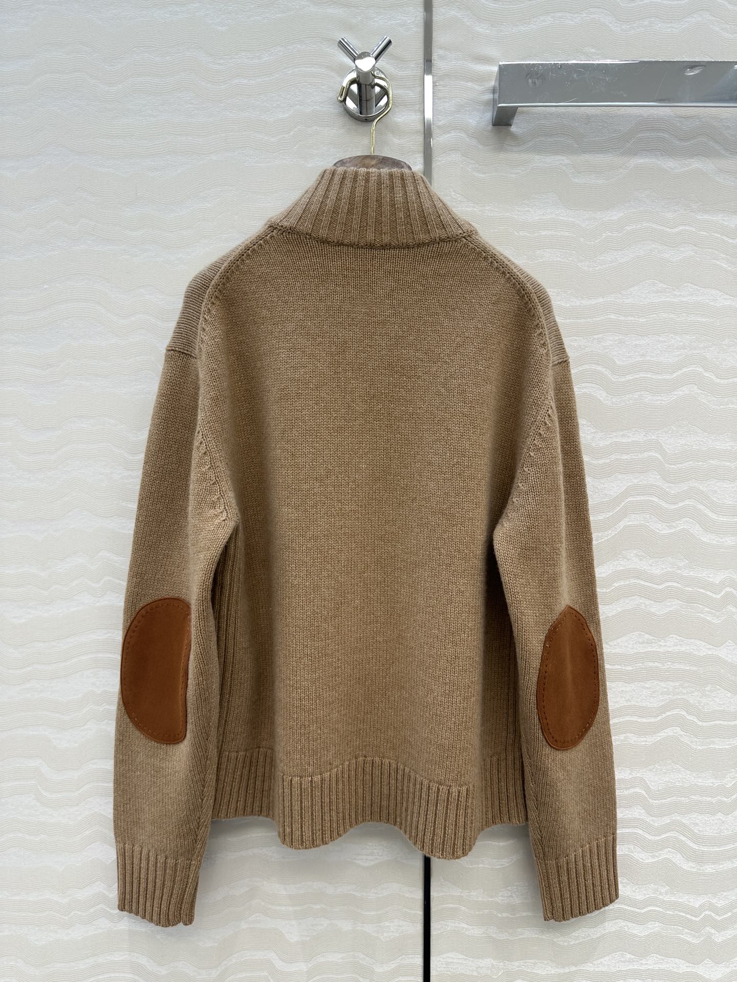 LP CARDIGAN STYLE 208