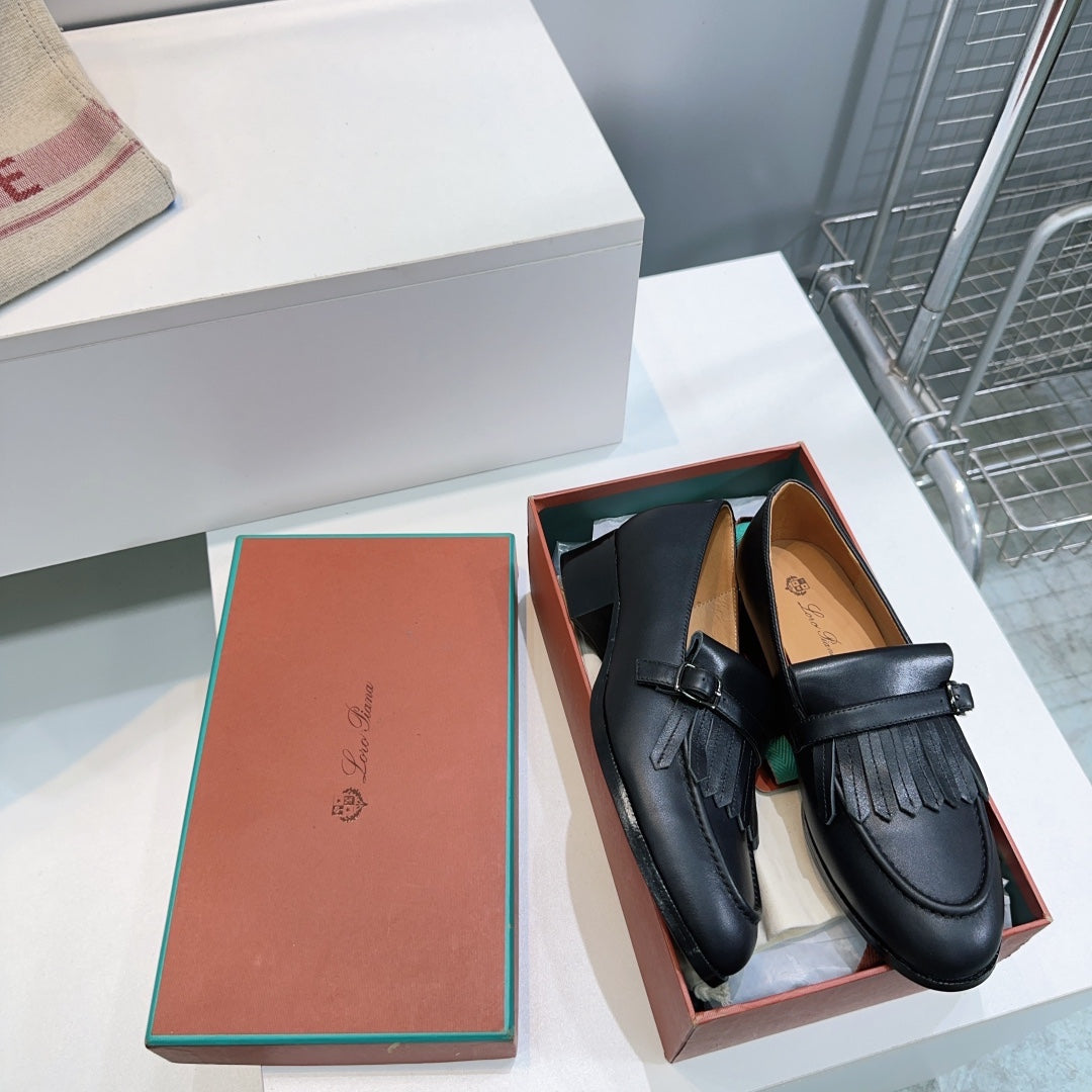 LP 25S PENNAN FRINGE LOAFER 35MM IN BLACK CALFSKIN