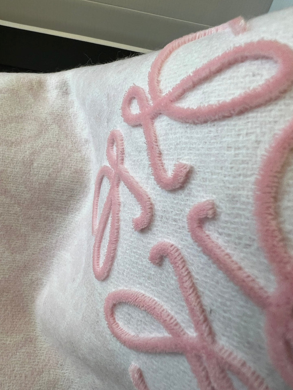 LOEWE 25S SCARF 180 IN WOOL CASHMERE 852840