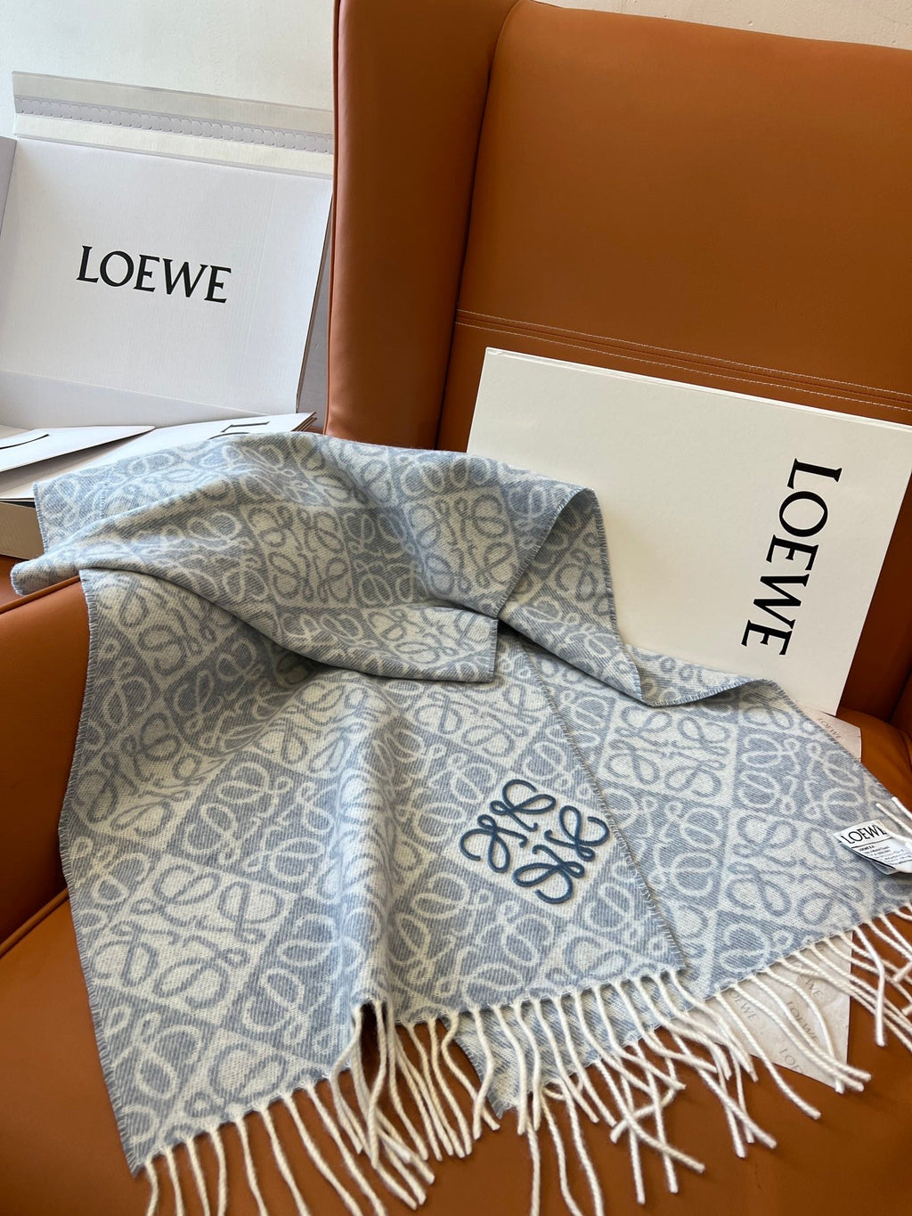 LOEWE 25S SCARF 180 IN WOOL CASHMERE 852841