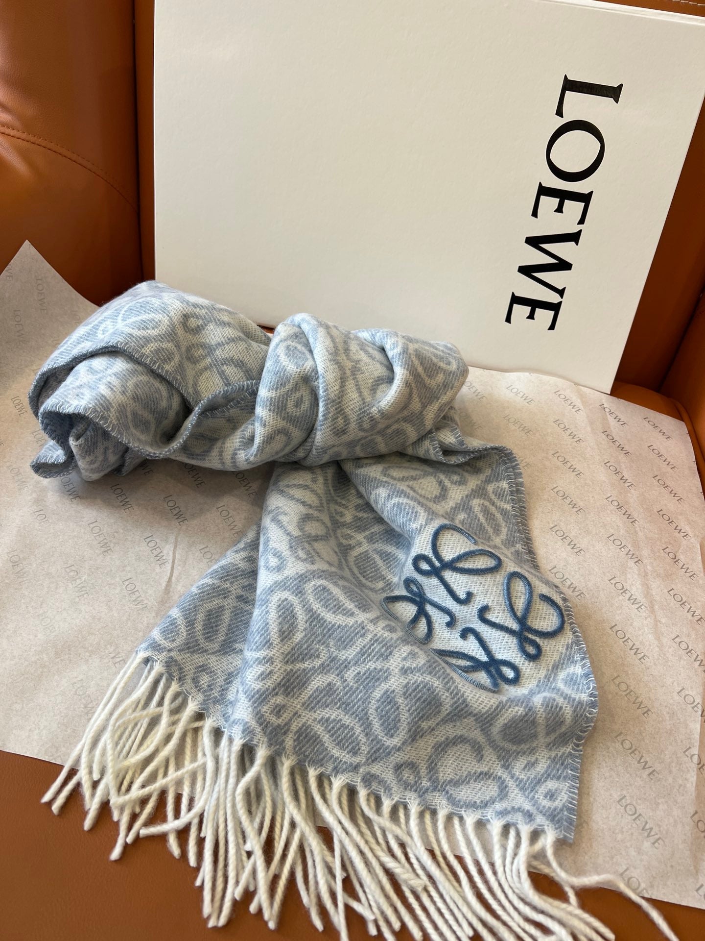 LOEWE 25S SCARF 180 IN WOOL CASHMERE 852841