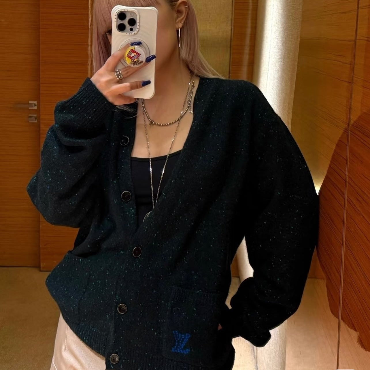 LV 25S V-NECK CARDIGAN 0103
