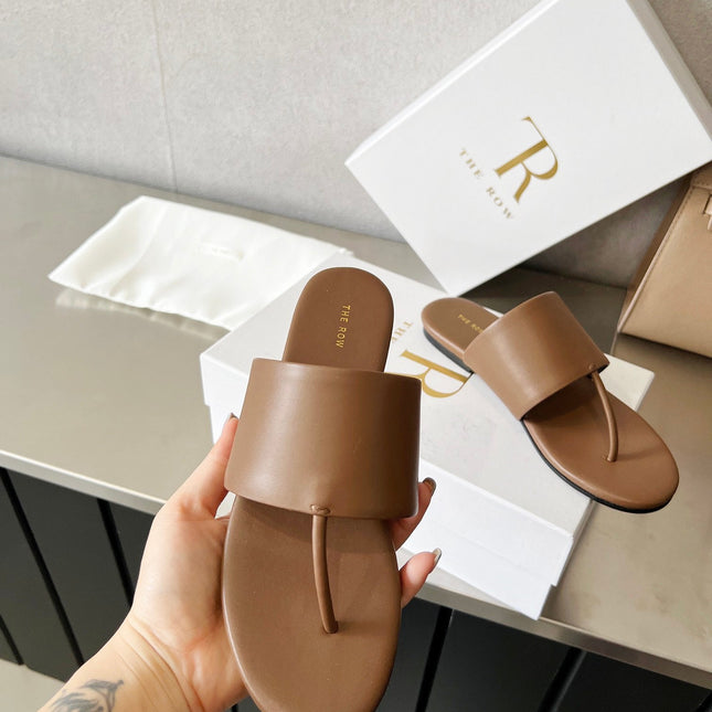THE ROW 26S FLAT THONG SANDALS IN BROWN CALFSKIN