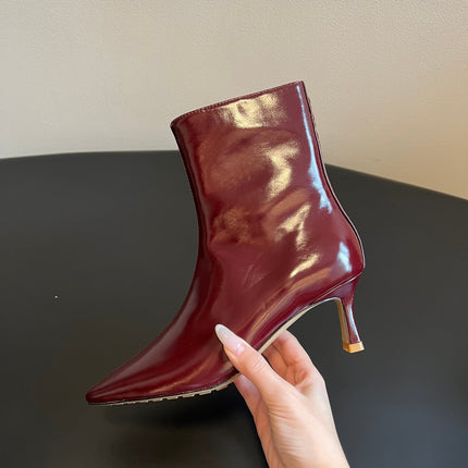 BOTTEGA VENETA 26S POINTED-TOE BOOTS 50 MM IN DARK RED CALFSKIN