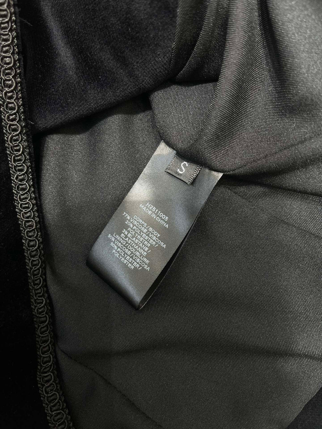 CHANEL 26S VELVET JACKET 728