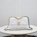 19 FLAP BAG 26CM 9010 WHITE