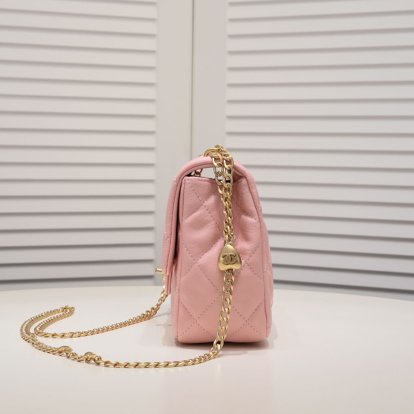 SMALL FLAP BAG CAVIAR 24CM 3892 PINK