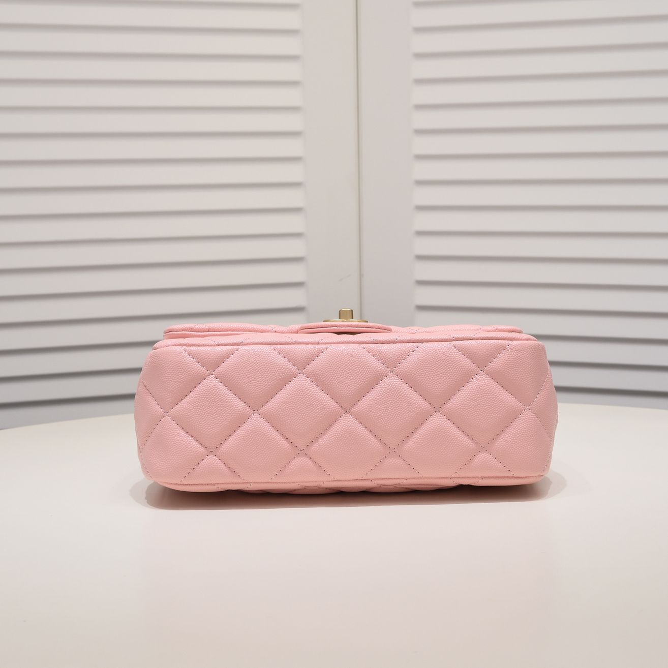 SMALL FLAP BAG CAVIAR 24CM 3892 PINK