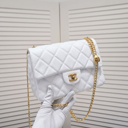 SMALL FLAP BAG CAVIAR 24CM 3892 WHITE