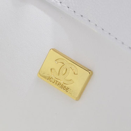 SMALL FLAP BAG CAVIAR 24CM 3892 WHITE