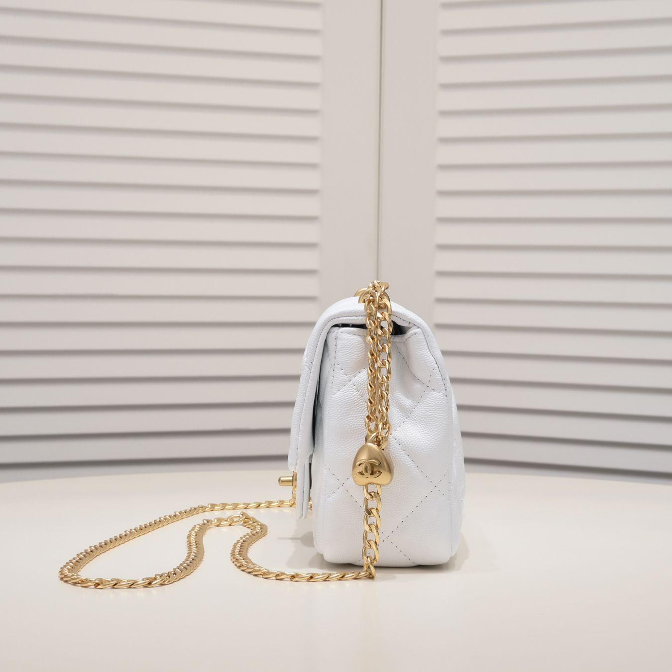 MINI FLAP BAG CAVIAR 20CM 3891 WHITE