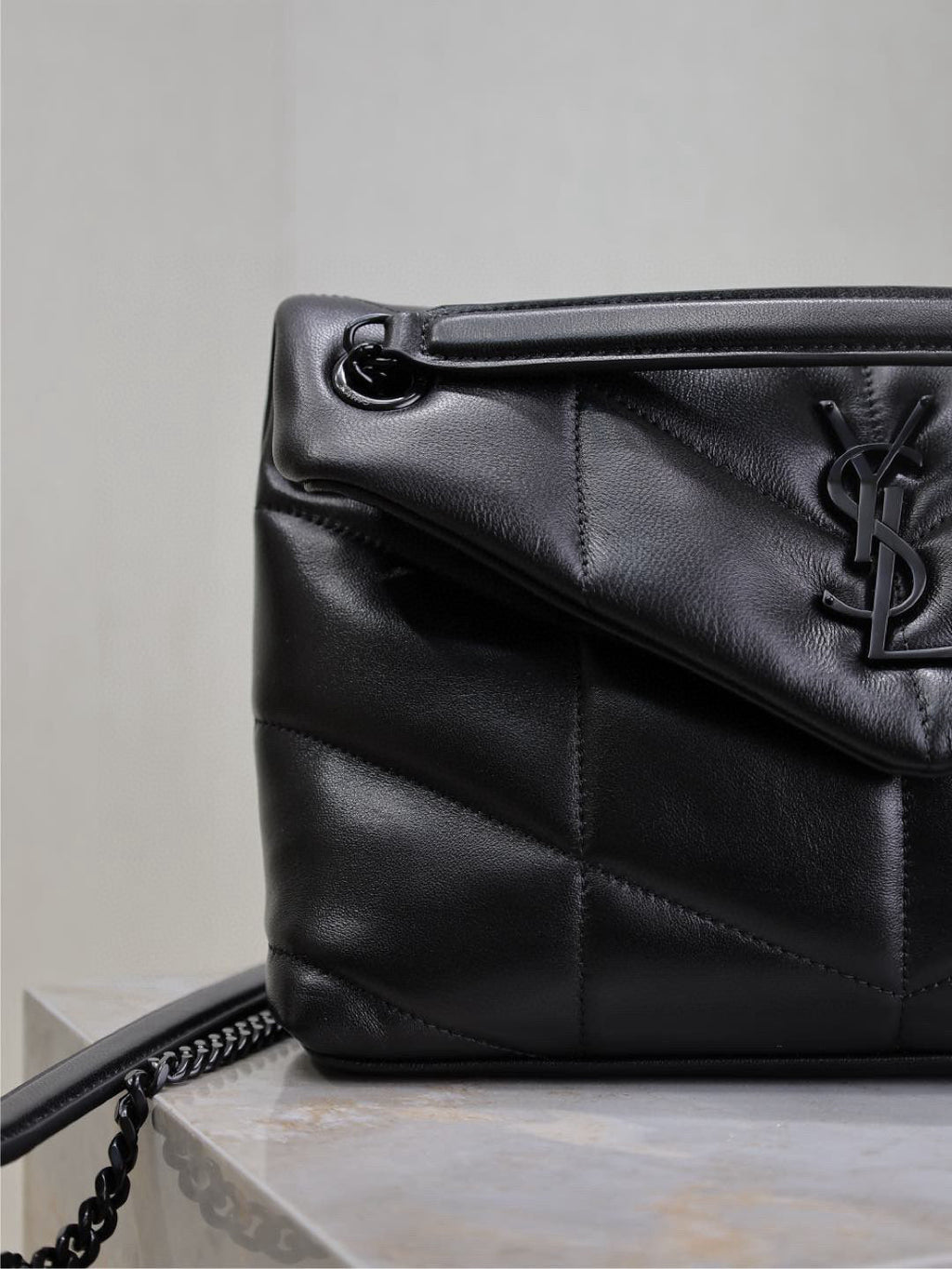 LOULOU PUFFER MEDIUM 29 IN ALL BLACK SHEEPSKIN BLACK HARDWARE