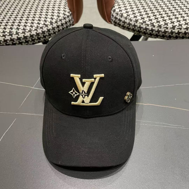LV SIGNATURE CAP 125375